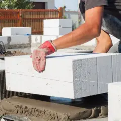 Beton komórkowy 500 czy 600 - który wybór da lepszą izolację?