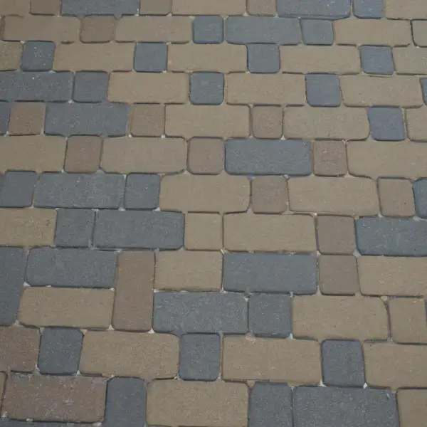 Skuteczne metody na usunięcie farby z betonu bez uszkodzeń